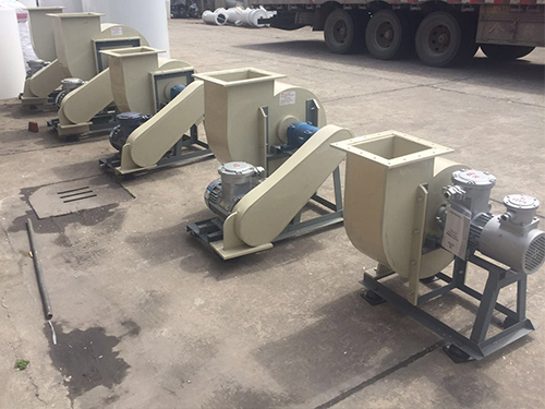 固定式登車橋，卸貨平臺 